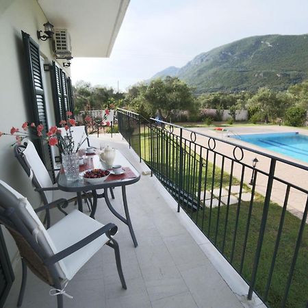 Villa Adonis Halikounas Exterior photo