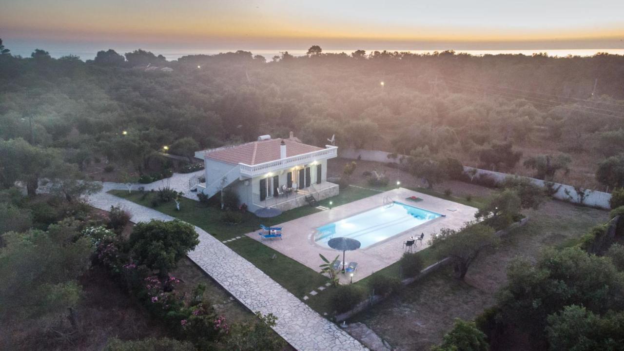 Villa Adonis Halikounas Exterior photo